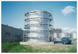 1992年9月 300m3乳酸タンク製作・据付（O.D.Φ6782×9680H）